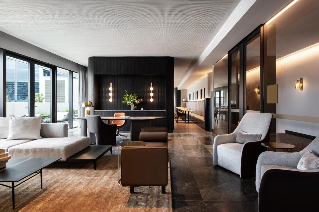 Melbourne Marriott Hotel Docklands Luaran gambar The Residence