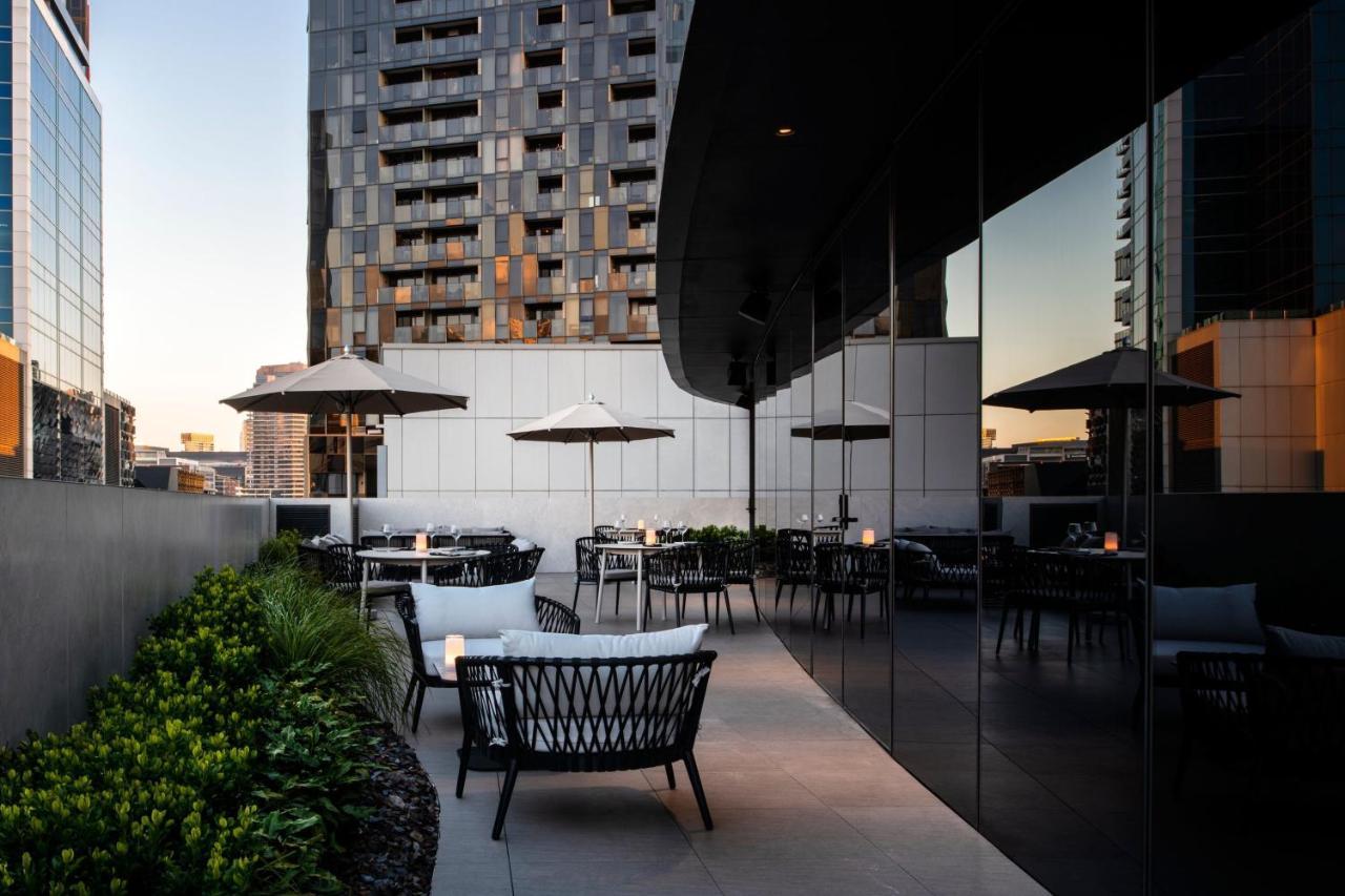 Melbourne Marriott Hotel Docklands Luaran gambar The Terrace at the Ritz-Carlton, Melbourne