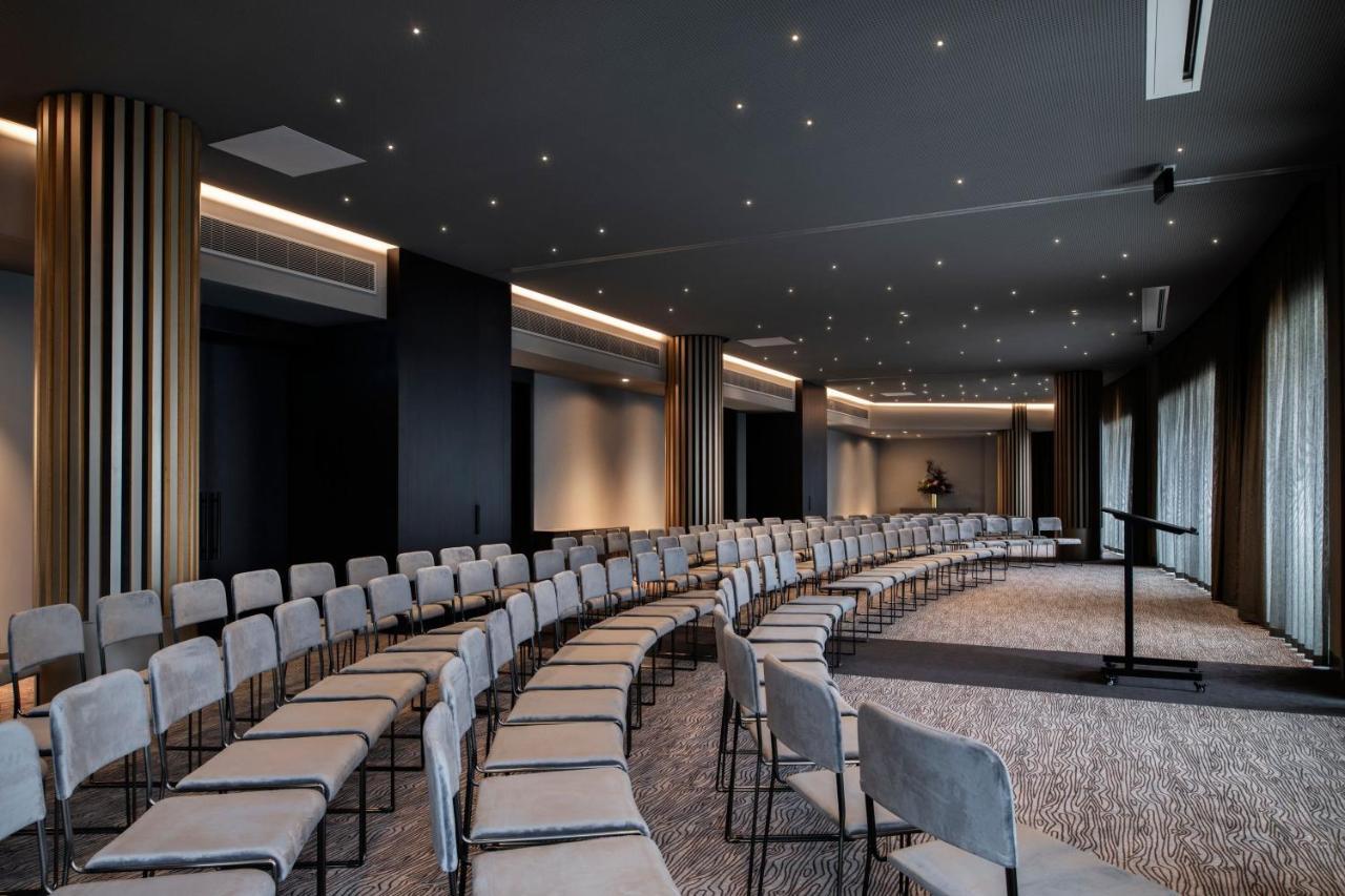 Melbourne Marriott Hotel Docklands Luaran gambar Meeting room