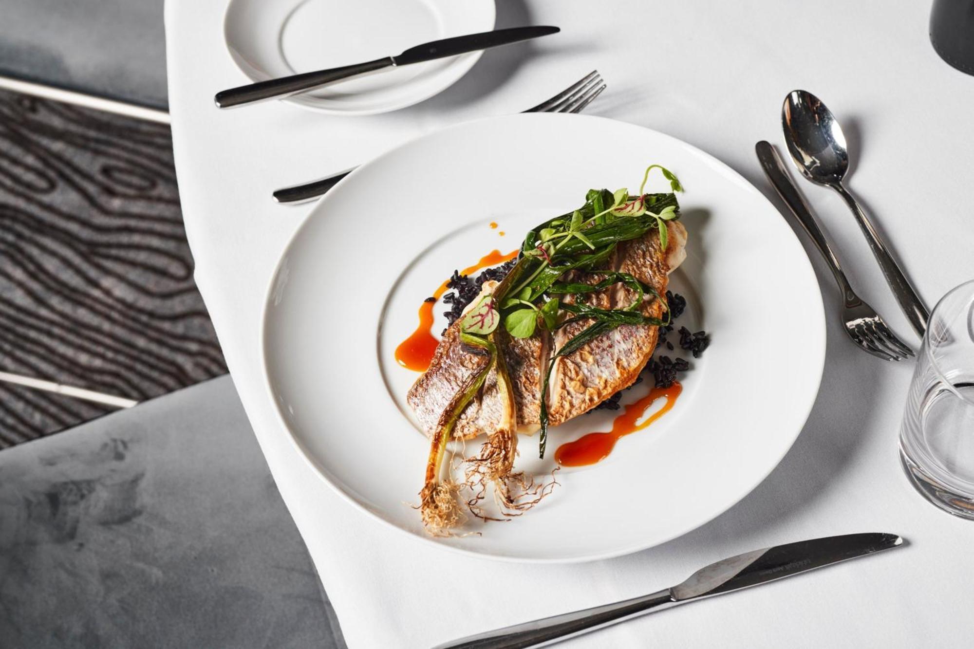 Melbourne Marriott Hotel Docklands Luaran gambar A plate of food
